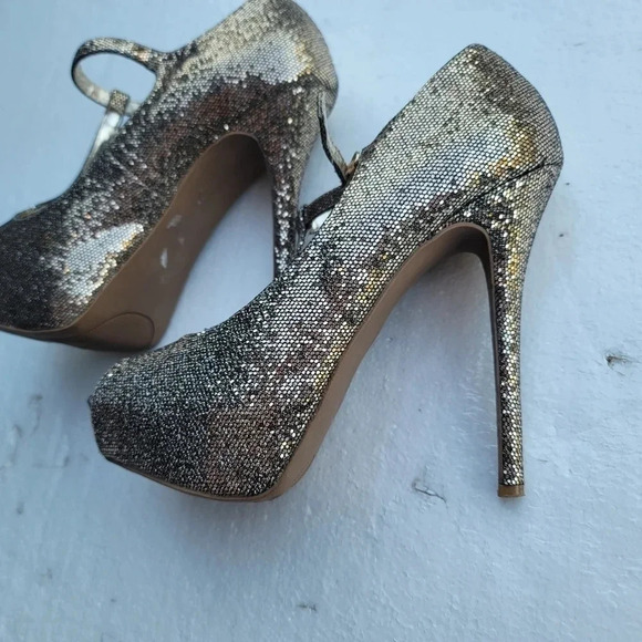 Steve Madden P-REVAA Gold Glitter Stiletto High Heels Adjustable Buckle Strap 9 - Picture 6 of 8